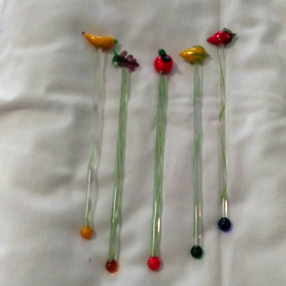 Glass fruit swivel sticks with free gift